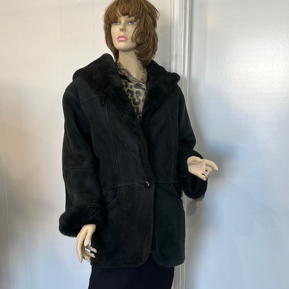Beautiful shearling jacket coat black size 8 hood